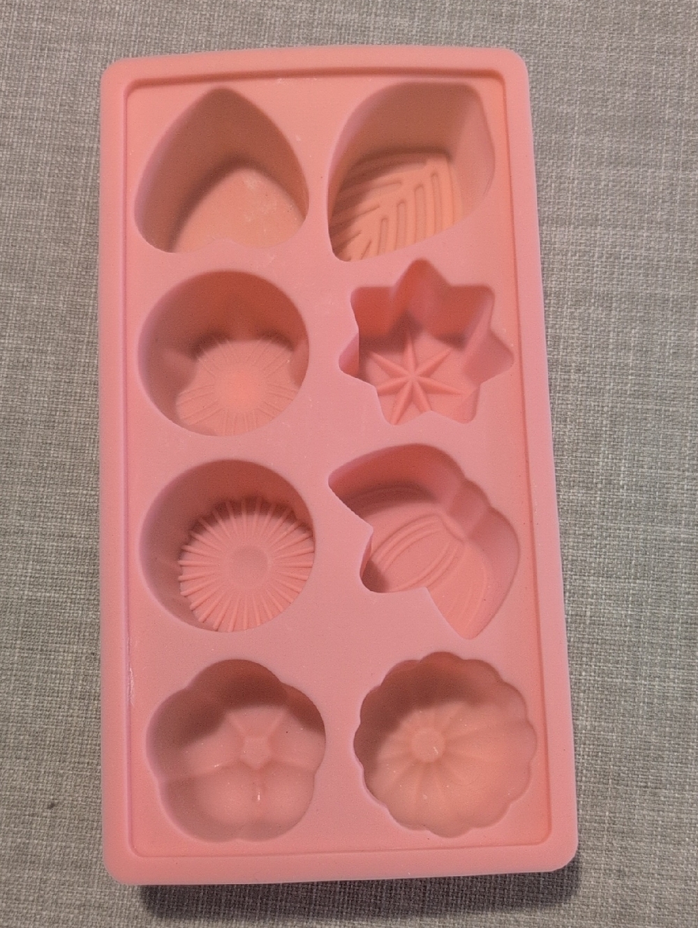 Source Unknown Pink Silicone Mold Tray